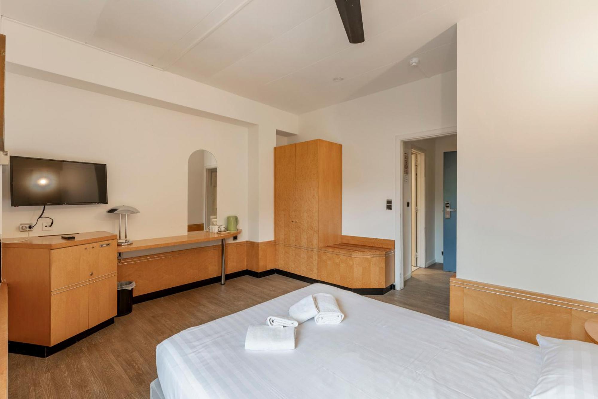 Hotel Sleep & Go Brussels South Waterloo Zewnętrze zdjęcie