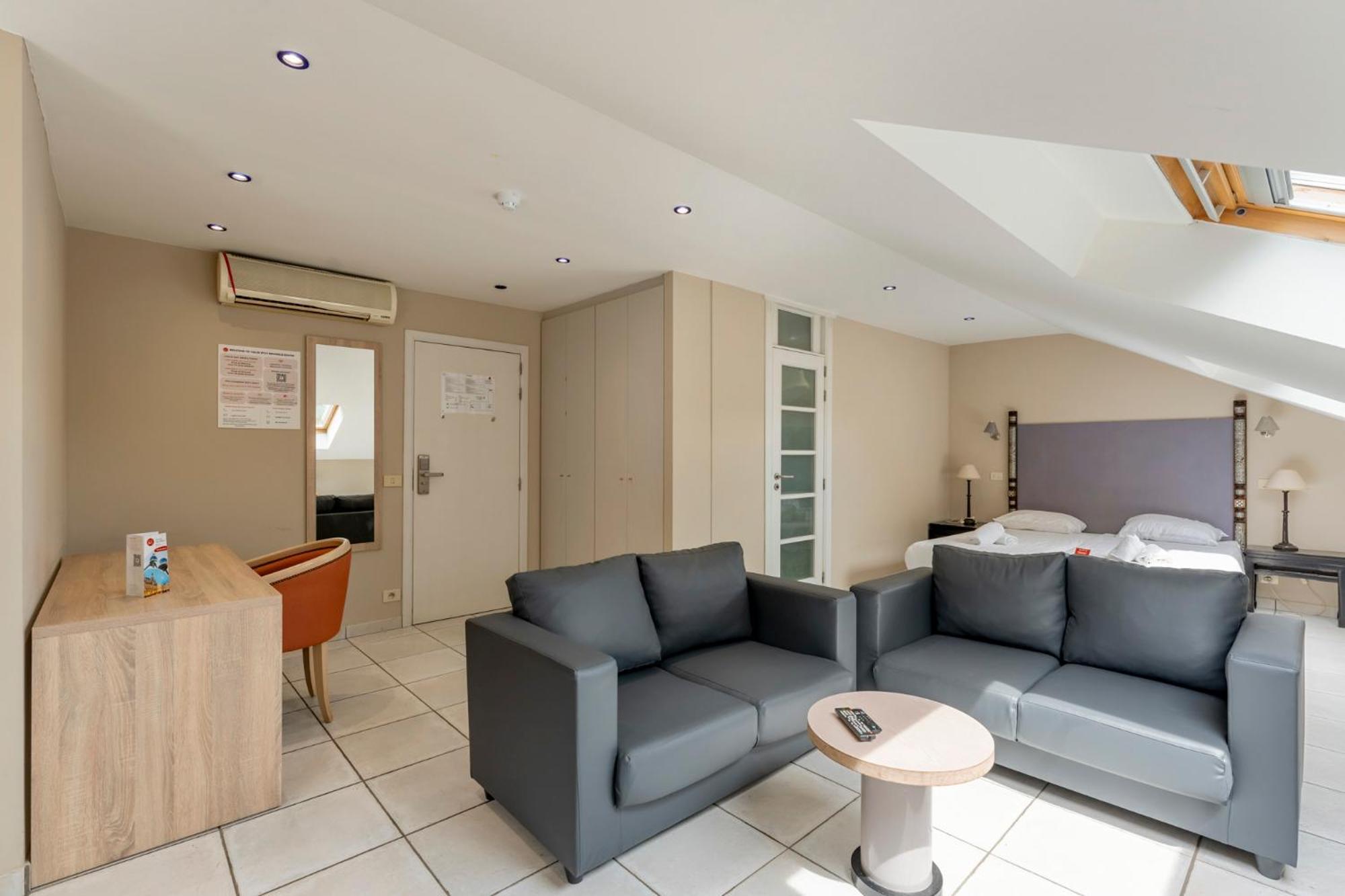 Hotel Sleep & Go Brussels South Waterloo Zewnętrze zdjęcie