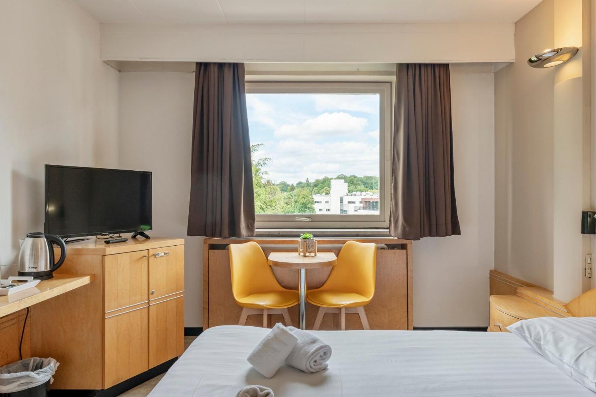 Hotel Sleep & Go Brussels South Waterloo Zewnętrze zdjęcie