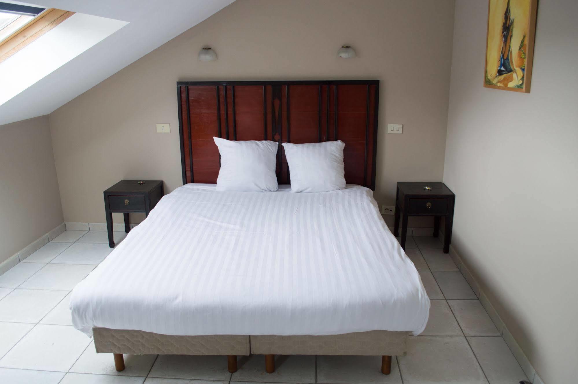 Hotel Sleep & Go Brussels South Waterloo Zewnętrze zdjęcie